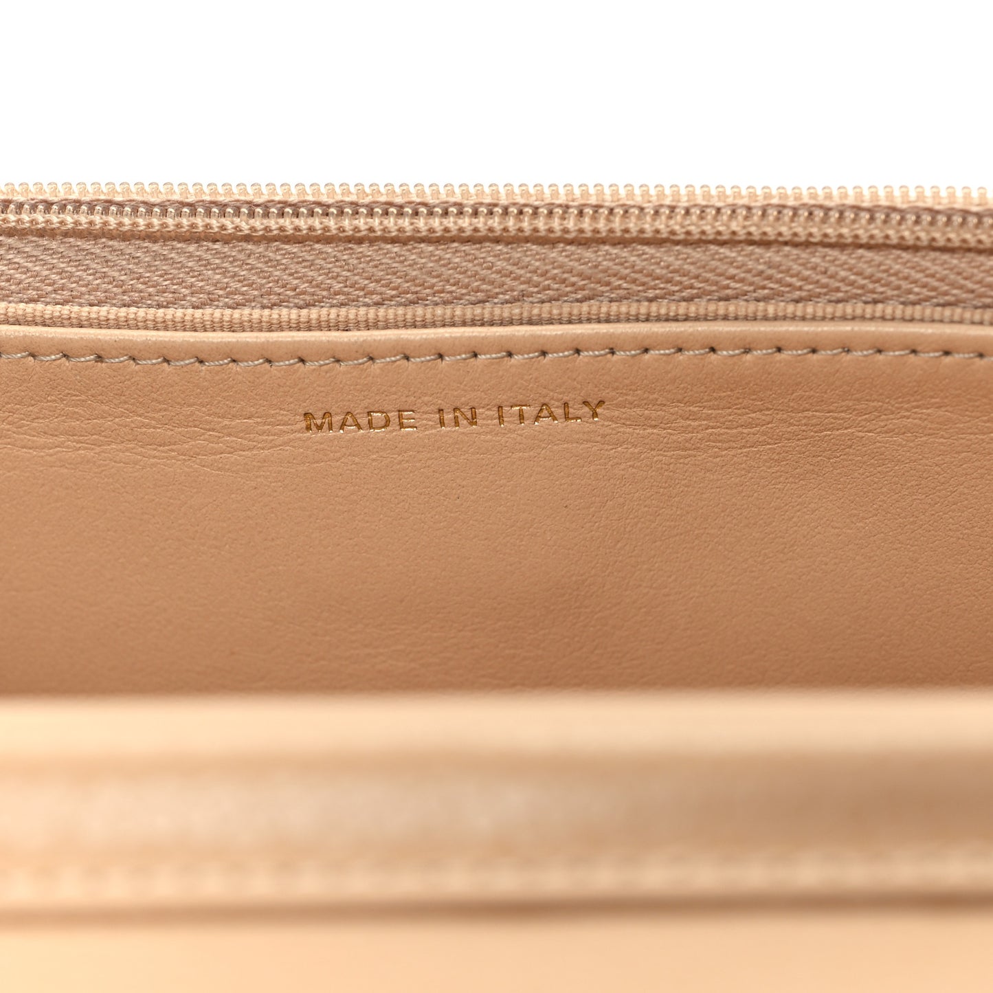 Caviar Quilted Wallet on Chain WOC Beige