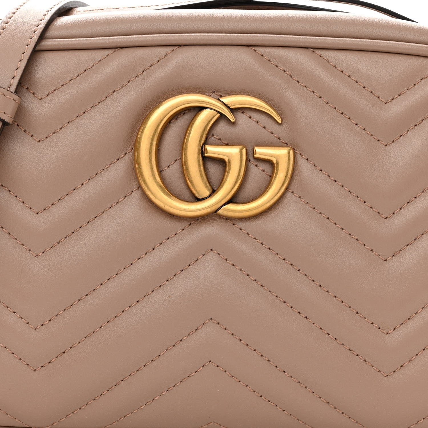 GUCCI Calfskin Matelasse Small GG Marmont Chain Shoulder Bag Porcelain Rose