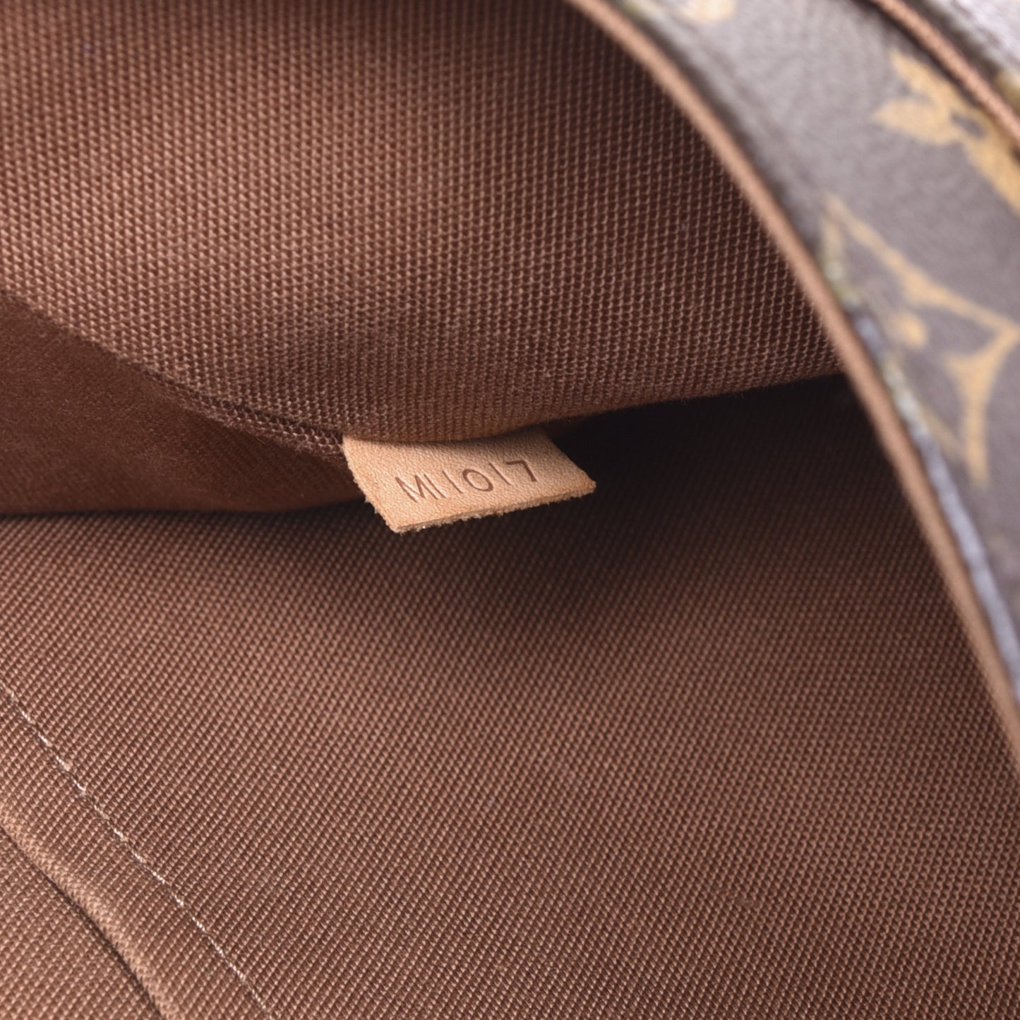 Monogram Bosphore PM Messenger
