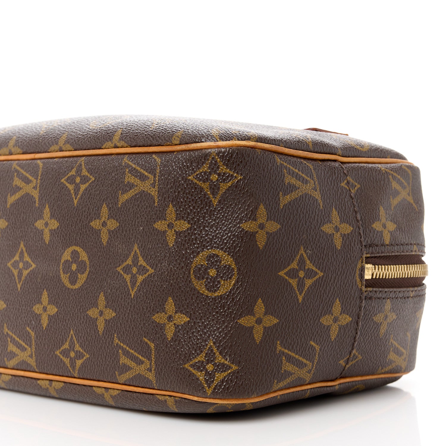 Louis Vuitton Monogram Cite MM 9 of 15