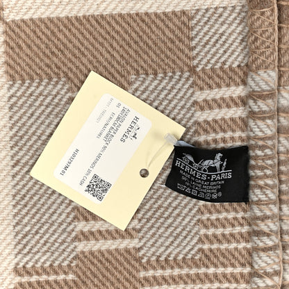 Hermes Wool Cashmere Avalon Paper Block Blanket Ecru Naturel 3 of 3