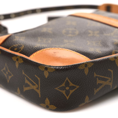 Louis Vuitton Monogram Danube 21 9 of 10