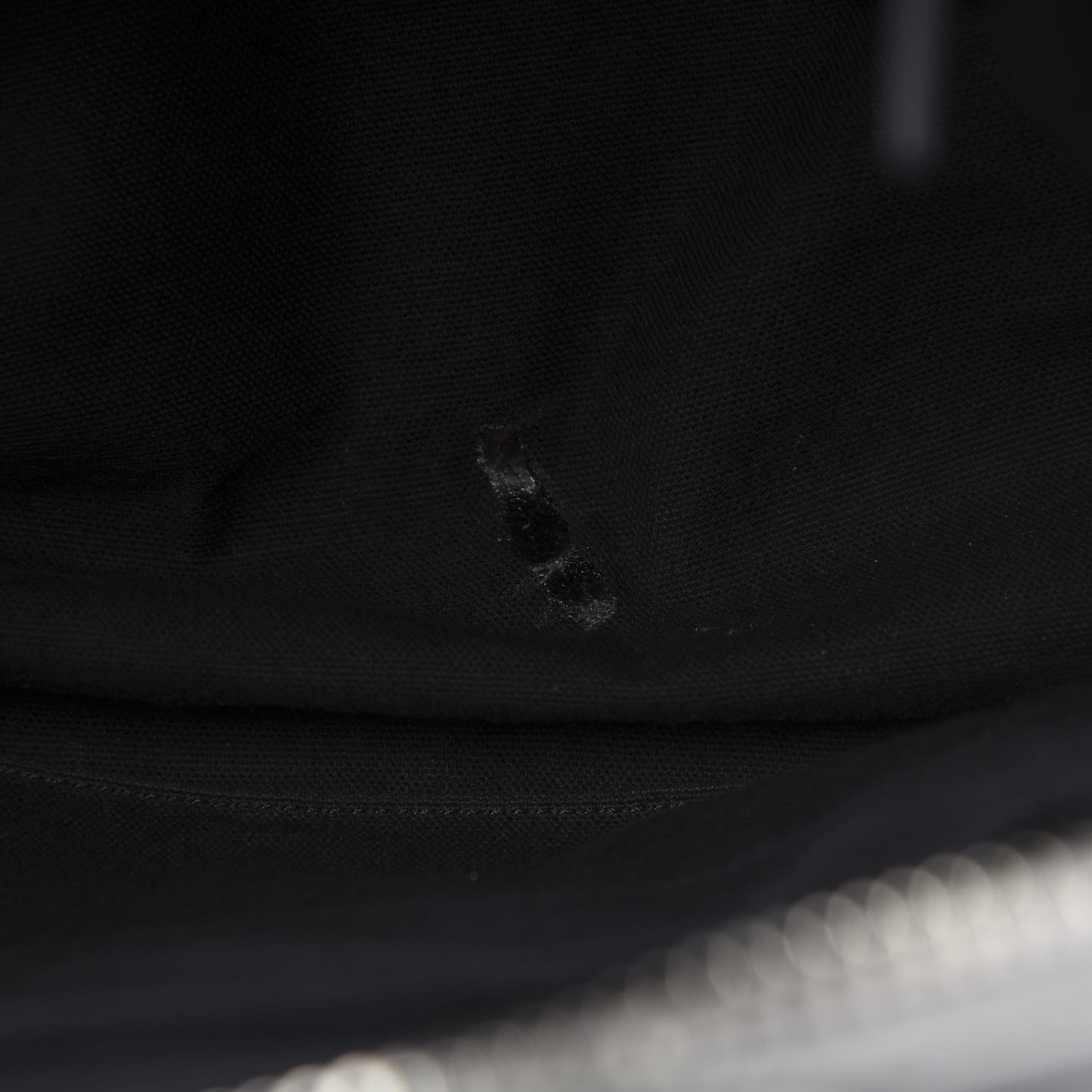 Shiny Lord Calfskin Medium Antigona Pearl Grey