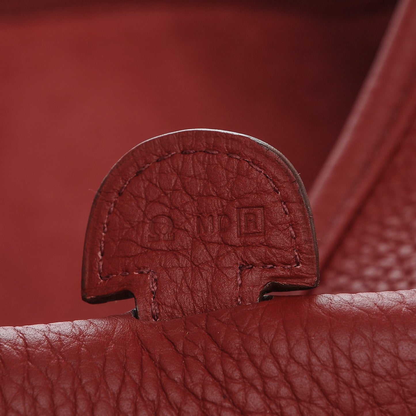 Taurillon Clemence Evelyne III PM Rouge Casaque