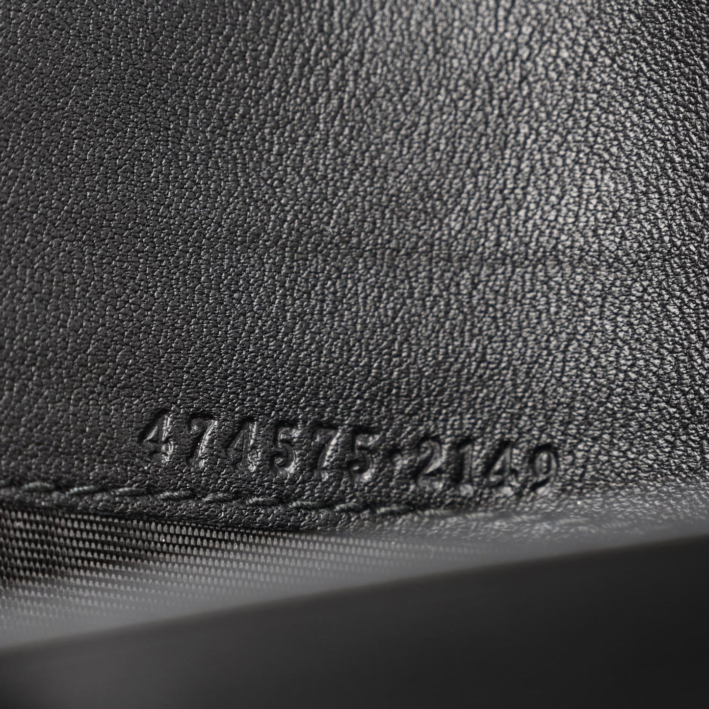 Velvet Matelasse GG Marmont Chain Wallet Black