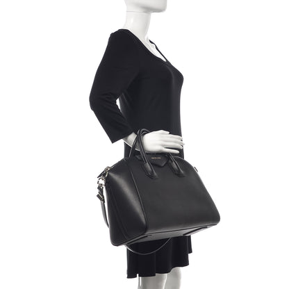 Givenchy Sugar Goatskin Medium Antigona Black 3 of 14