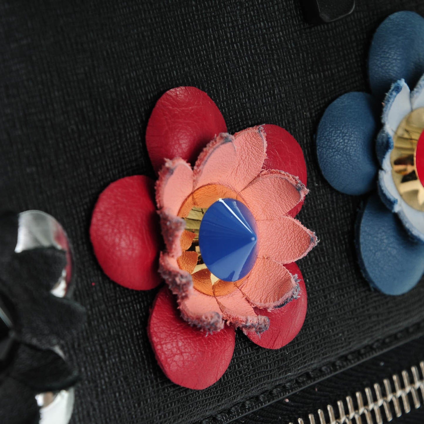 Vitello Elite Flowerland Medium Roll Tote Black