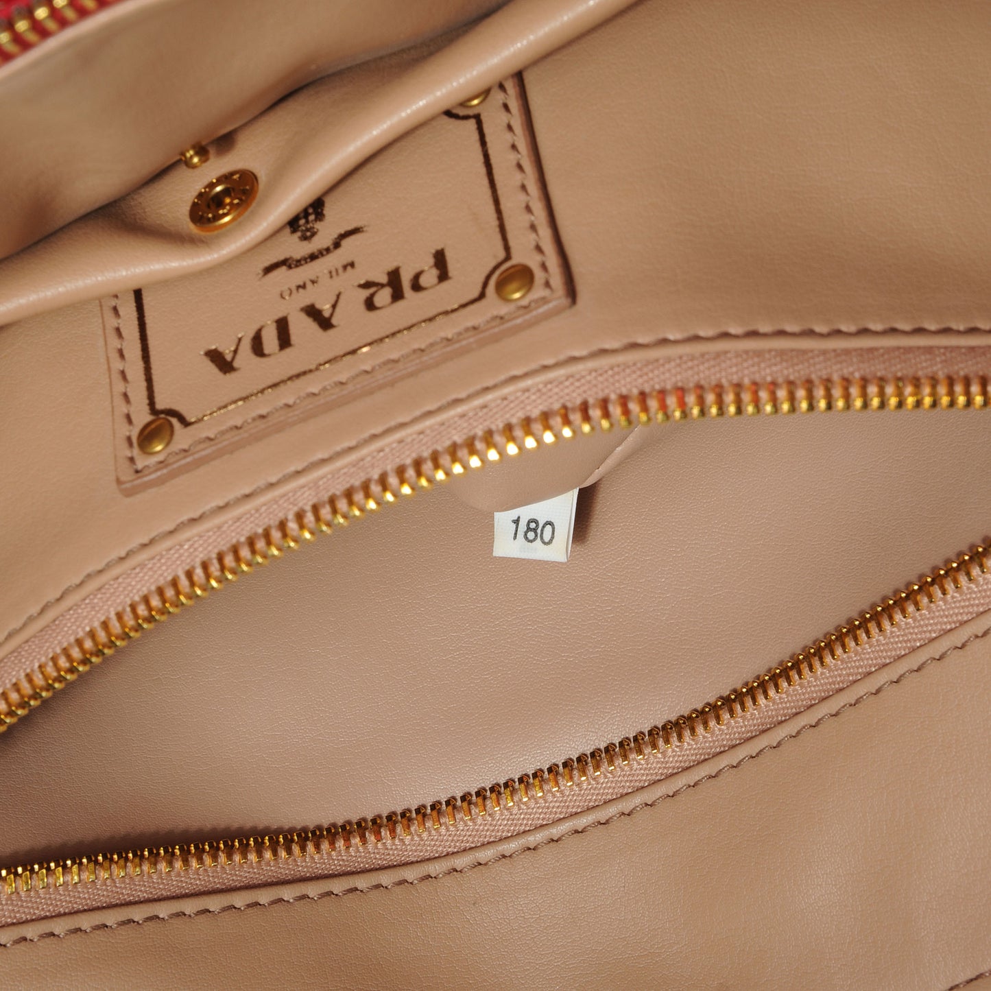 Vitello Shine Shopping Satchel Rosso