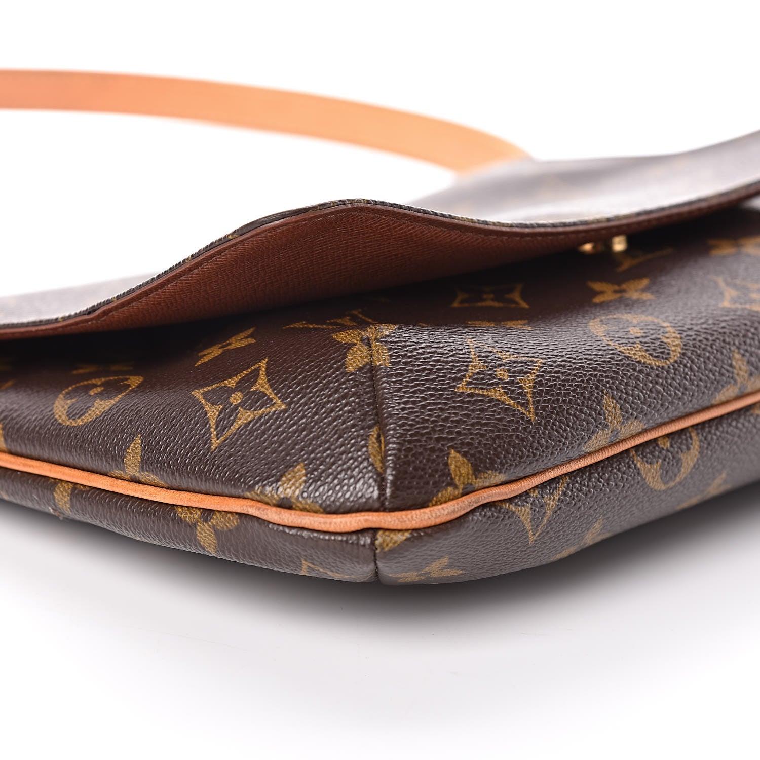 Louis Vuitton Monogram Musette Tango 7 of 10