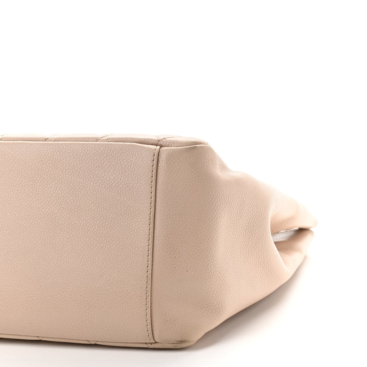 Caviar Quilted Grand Shopping Tote GST Beige Clair