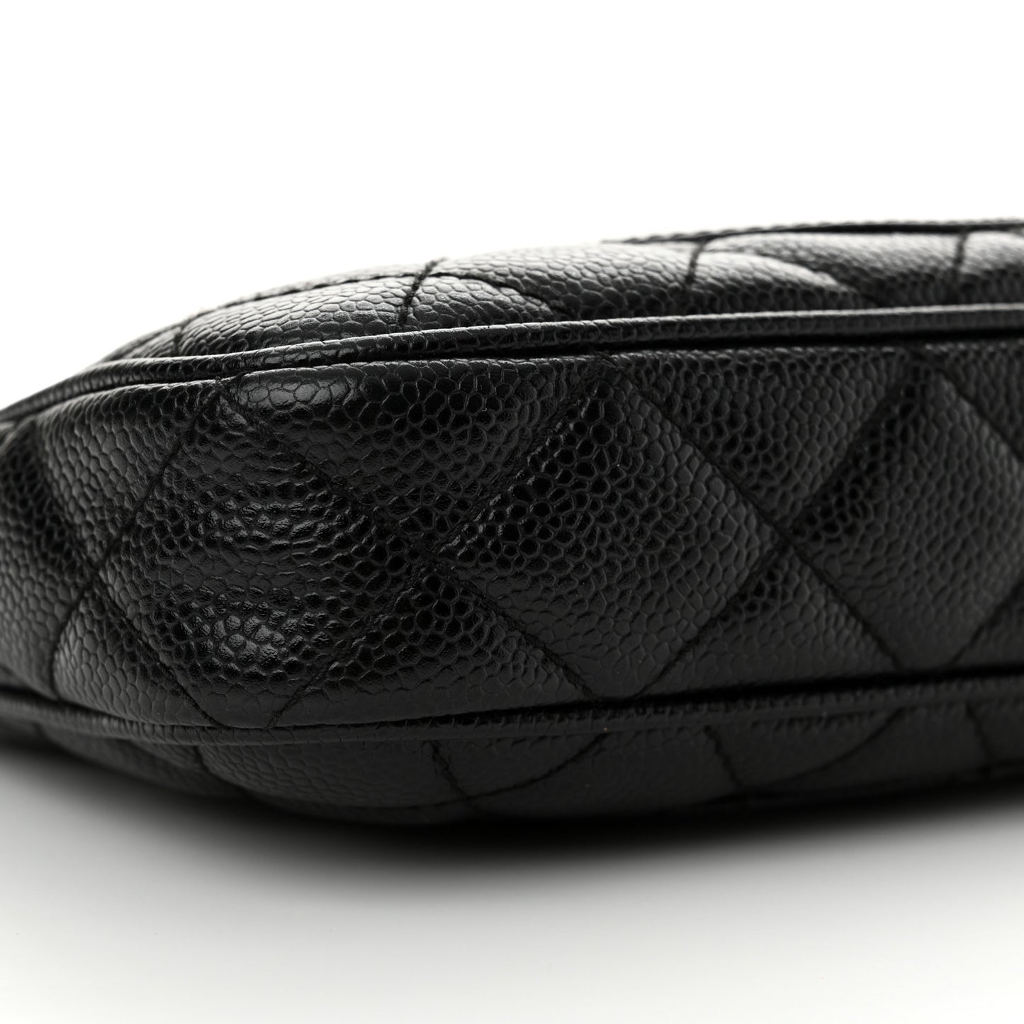 Caviar Quilted Timeless CC Shoulder Bag