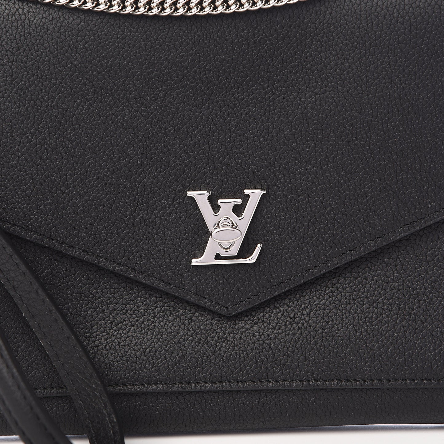 Soft Calfskin My Lockme Pochette Black
