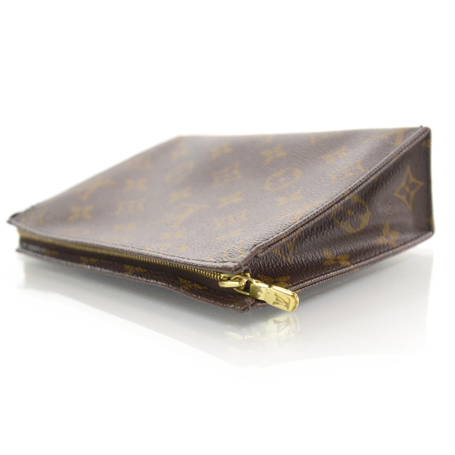 Louis Vuitton Monogram Toiletry Pouch 19 3 of 7