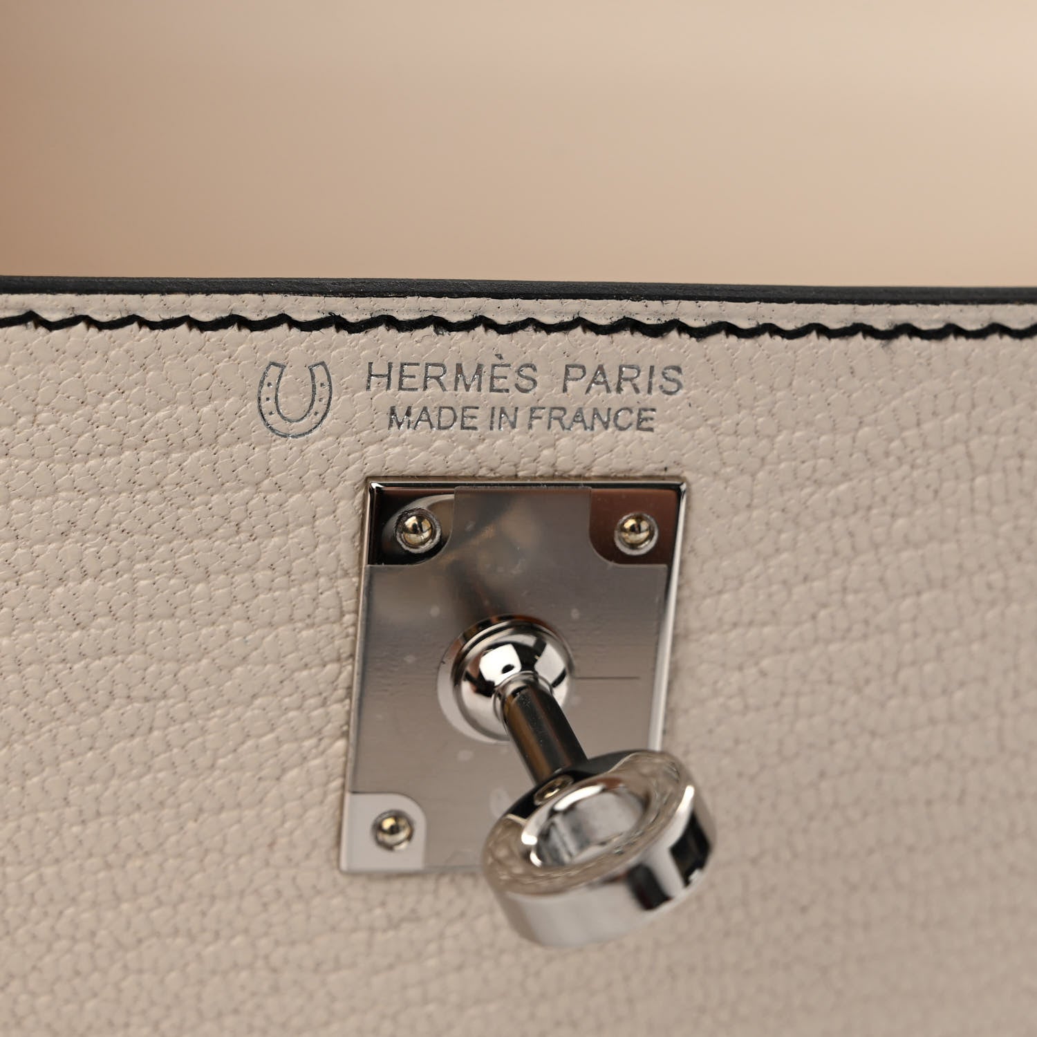 Hermes Chevre Mysore Horseshoe Mini Kelly Sellier 20 Nata Black 6 of 13