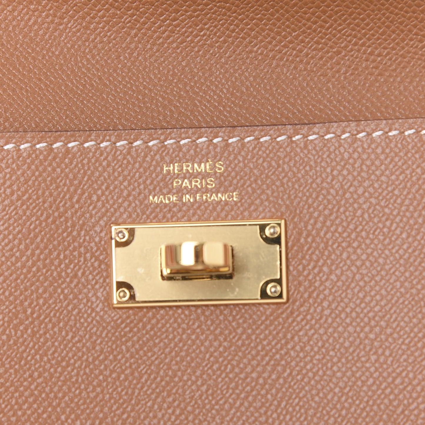 Epsom Kelly Pocket Compact Wallet Gold