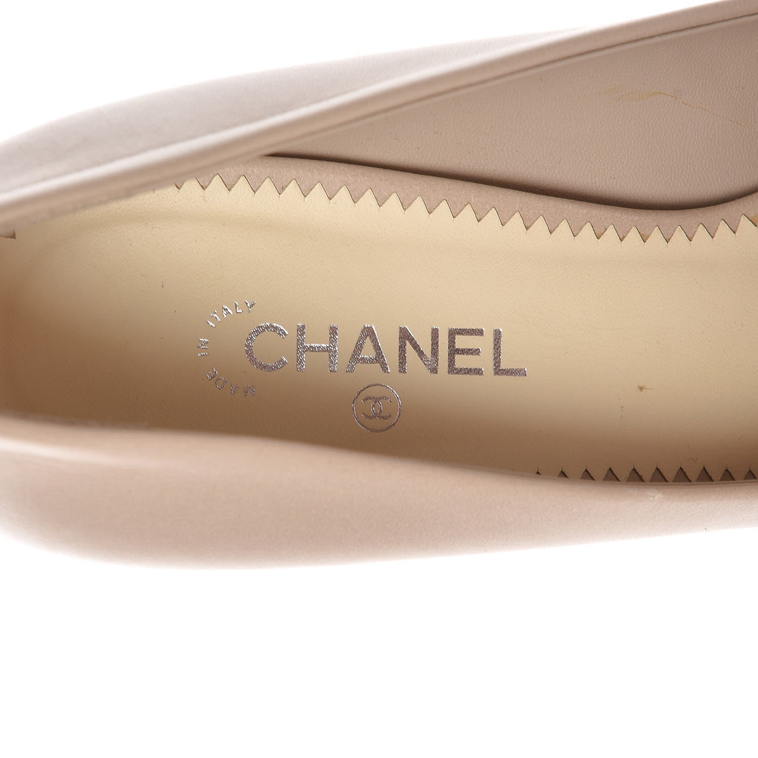 Chanel Lambskin Cap Toe CC Pumps 37.5 Beige Black 7 of 9