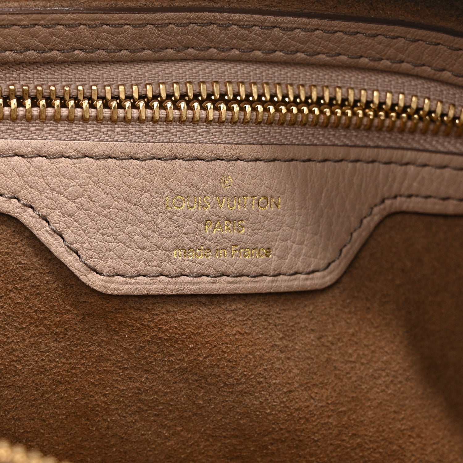 Louis Vuitton Mahina Selene PM Sandy 7 of 11