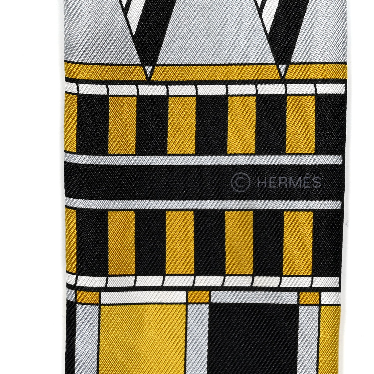 Hermes Silk Voltes Et Pirouettes Twilly Black Or White 4 of 4