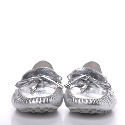 Louis Vuitton Calfskin Monogram Gloria Loafers 39 Silver 2 of 11