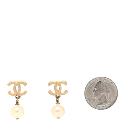 Chanel Pearl CC Drop Earrings Gold 2 of 4