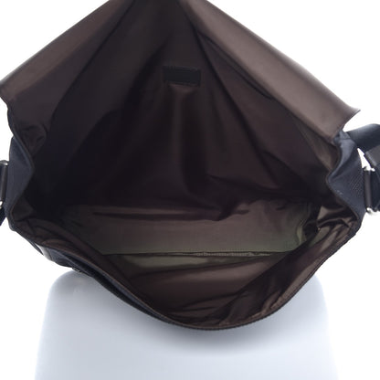 Louis Vuitton Damier Geant Messenger Bag Black 19 of 29
