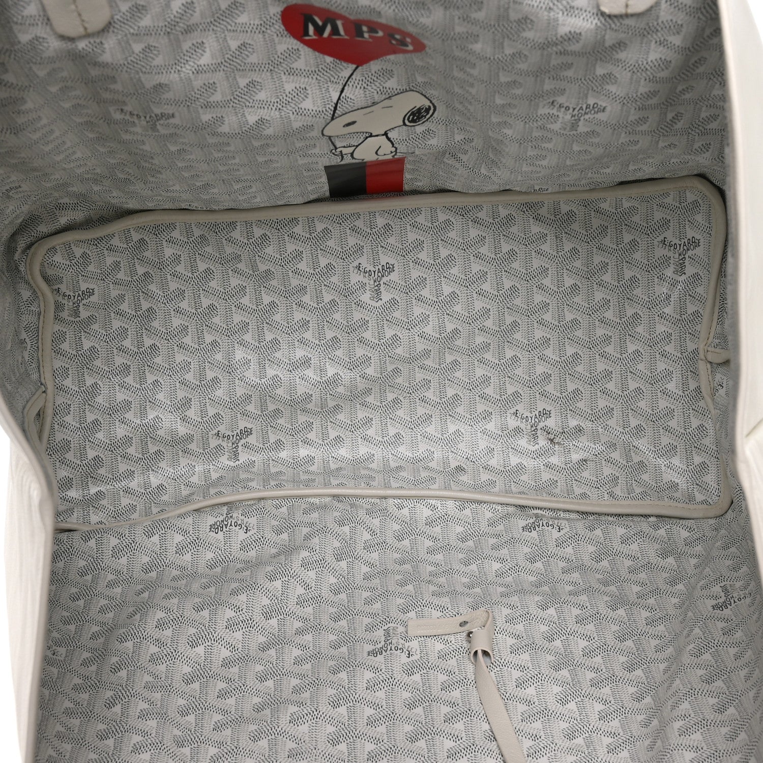 Goyard X PEANUTS Goyardine Reversible Anjou GM White 9 of 18