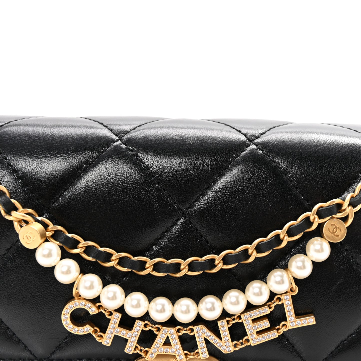 Shiny Lambskin Quilted Mini Pearl Logo Flap Black