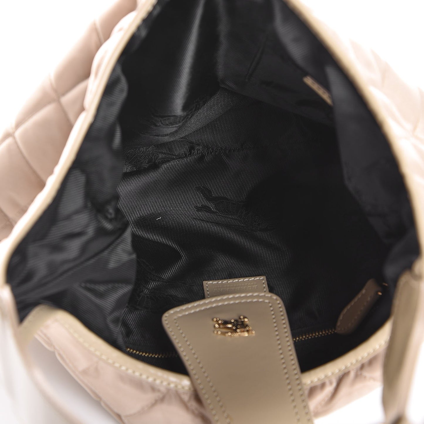 Nylon Quilted Patent Brook Hobo Beige