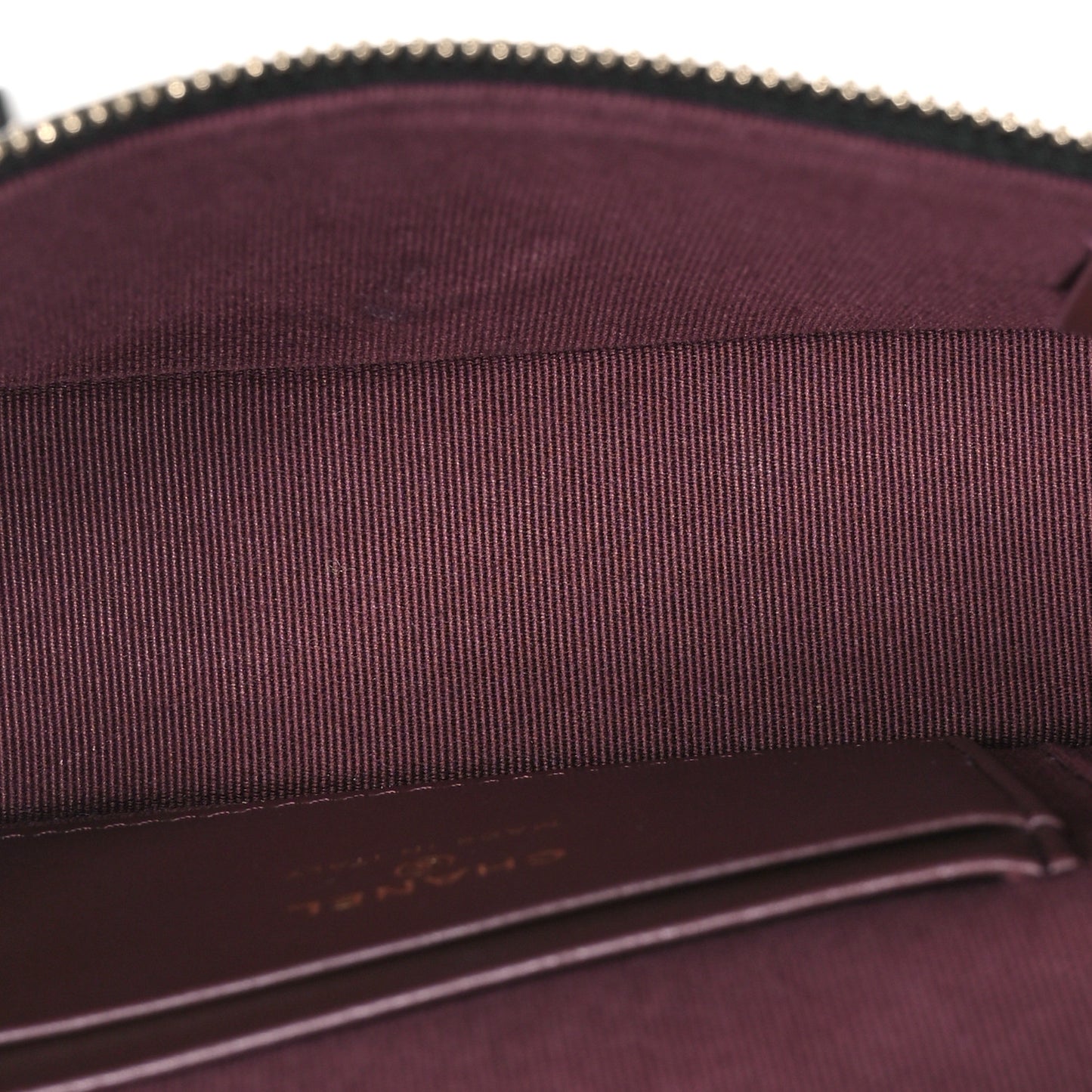 Caviar Quilted Top Handle Slim Vanity With Chain Black