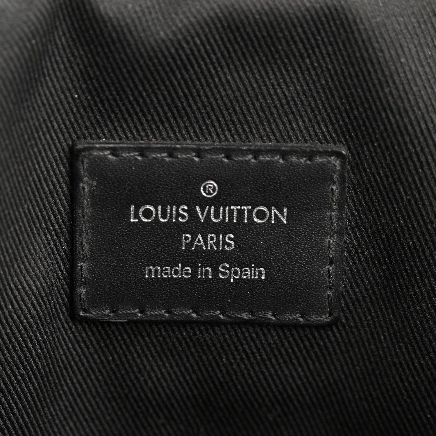 Louis Vuitton Damier Graphite District GM 6 of 14