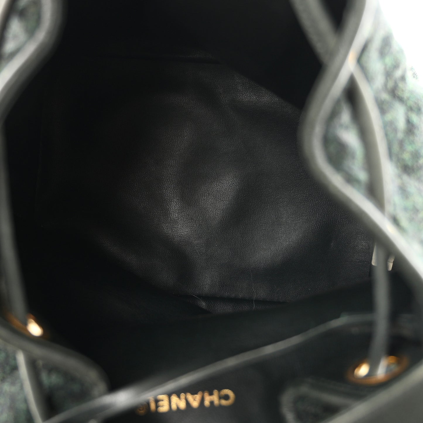 Calfskin Tweed Medium CC Chain Bucket Drawstring Bag Green