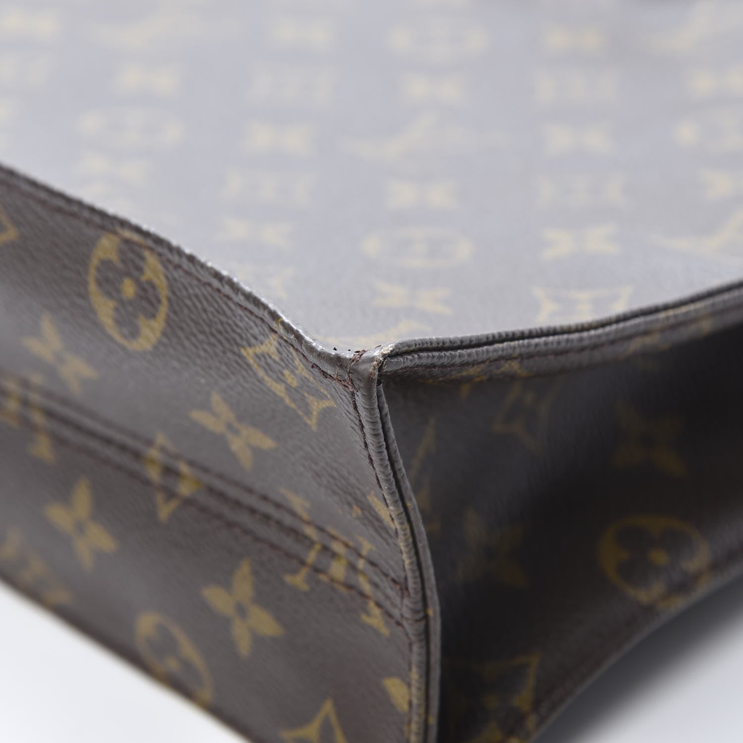 Louis Vuitton Monogram Sac Plat 10 of 17