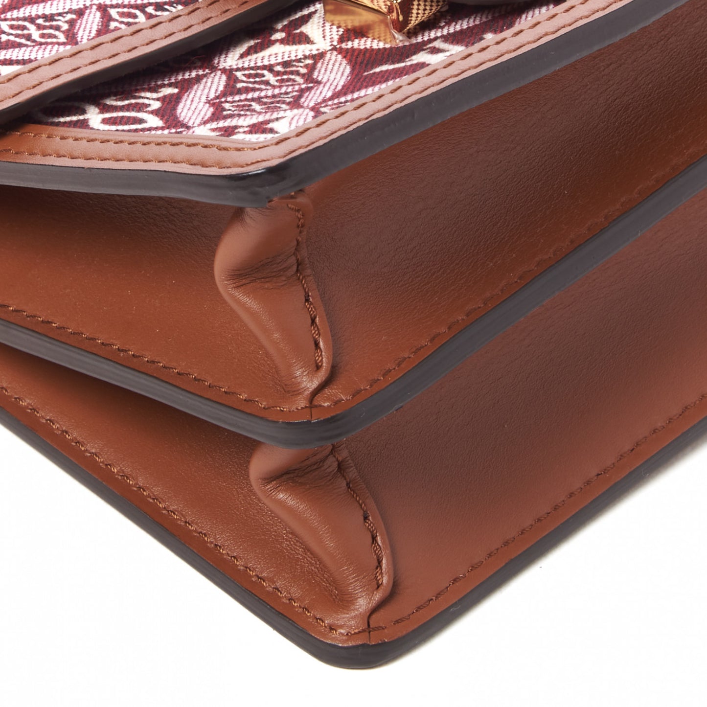 Jacquard Since 1854 Dauphine Mini Bordeaux