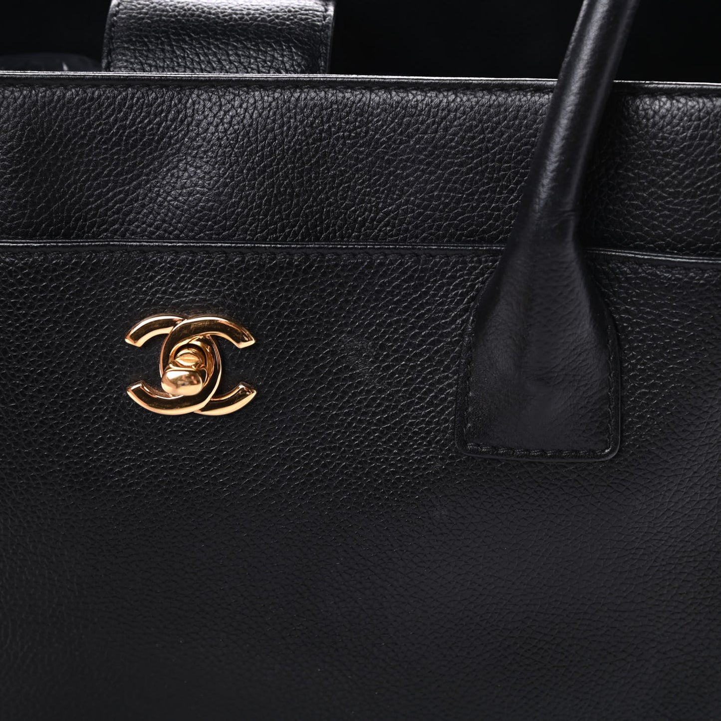Calfskin Tall Cerf Tote Black