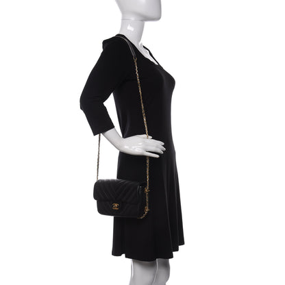 Chanel Lambskin Chevron Quilted Chain Around Mini Rectangular Flap Black 2 of 10