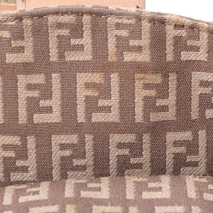 Fendi Zucchino Vitello Baguette Cipria Teint Cipria 15 of 15