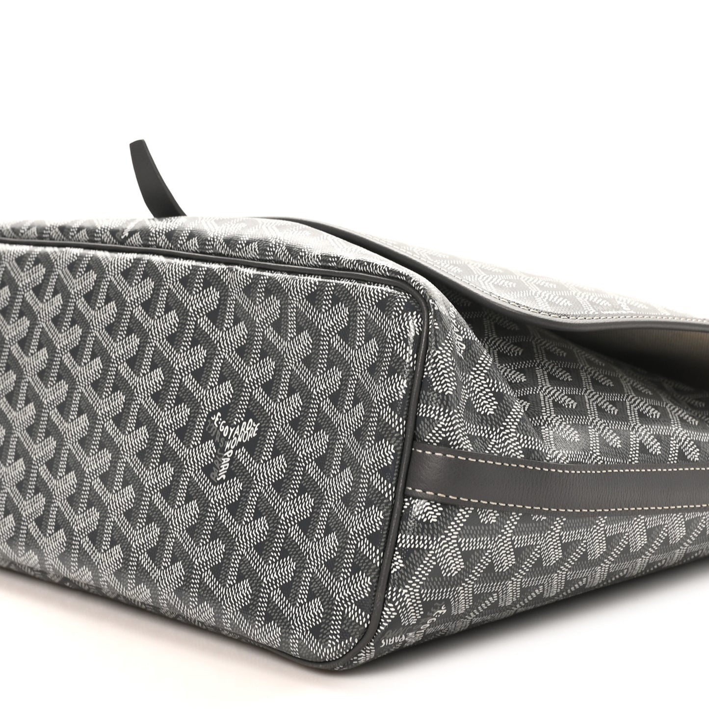Goyardine Capetien Messenger Bag Grey