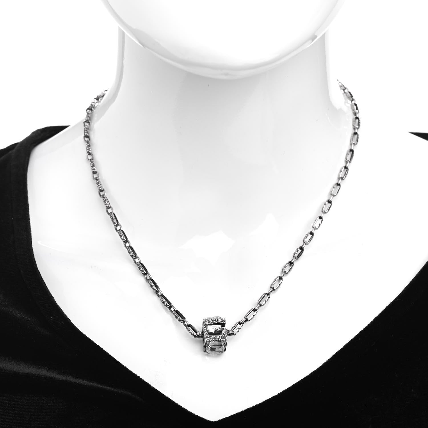 Gucci Sterling Silver Rock Crystal Textured G-Cube Pendant Necklace 2 of 5