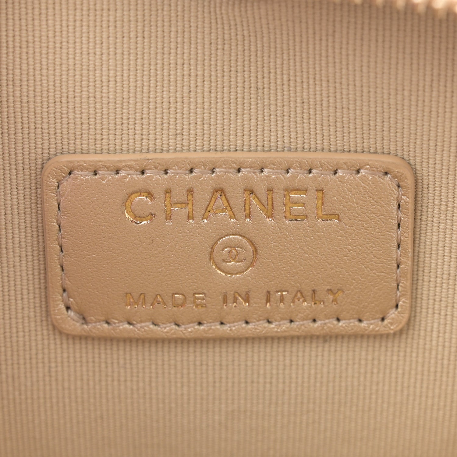 Chanel Metallic Lambskin Quilted CC In Love Heart Waist Belt Bag With Chain Gold 6 of 10