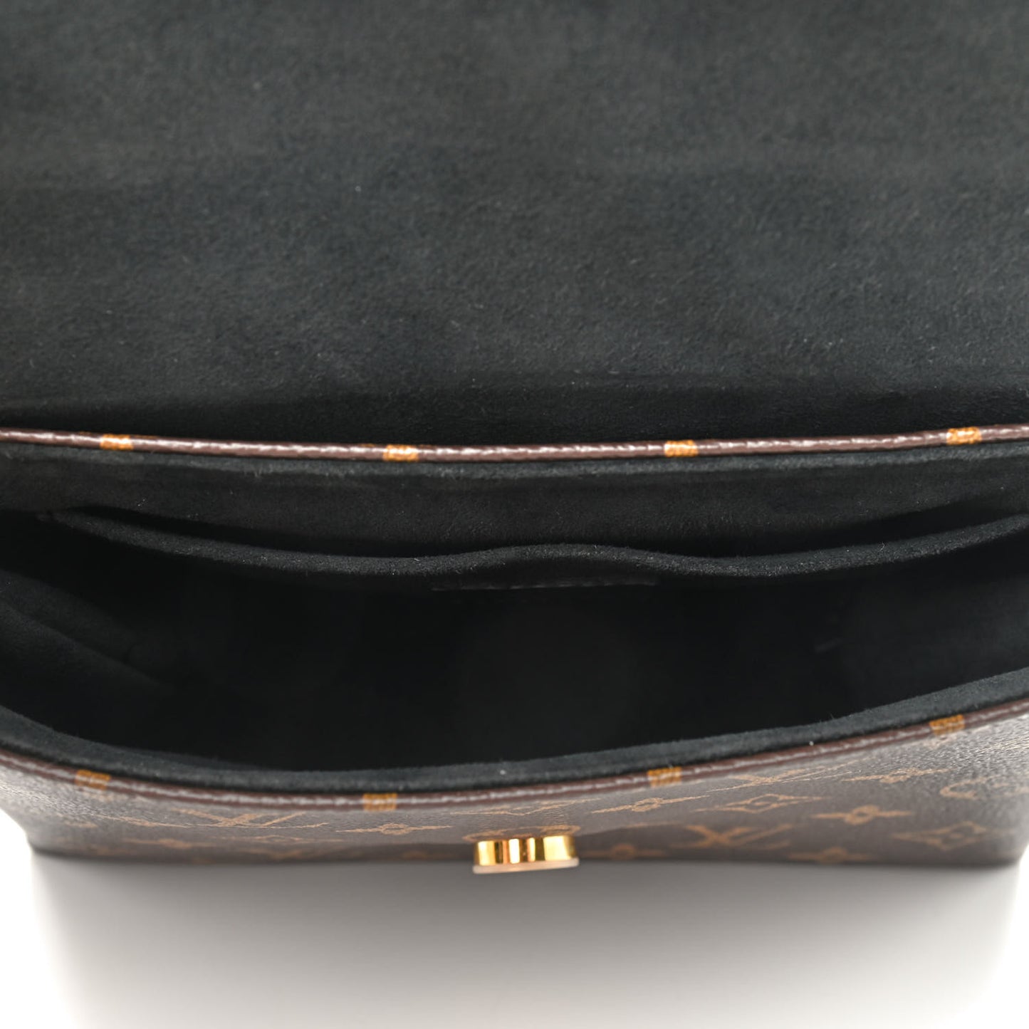 Monogram Locky BB Black