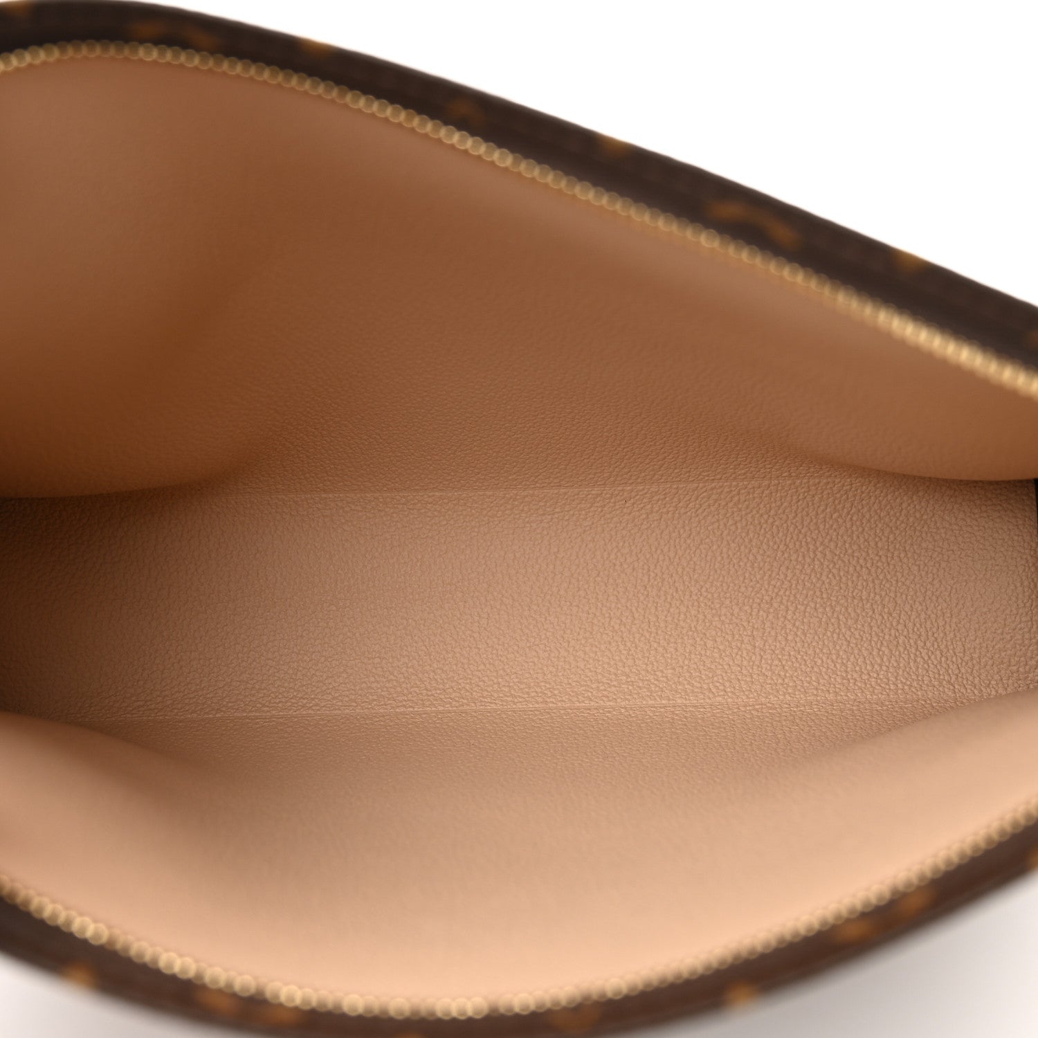 Louis Vuitton Monogram Toiletry Pouch 26 5 of 7