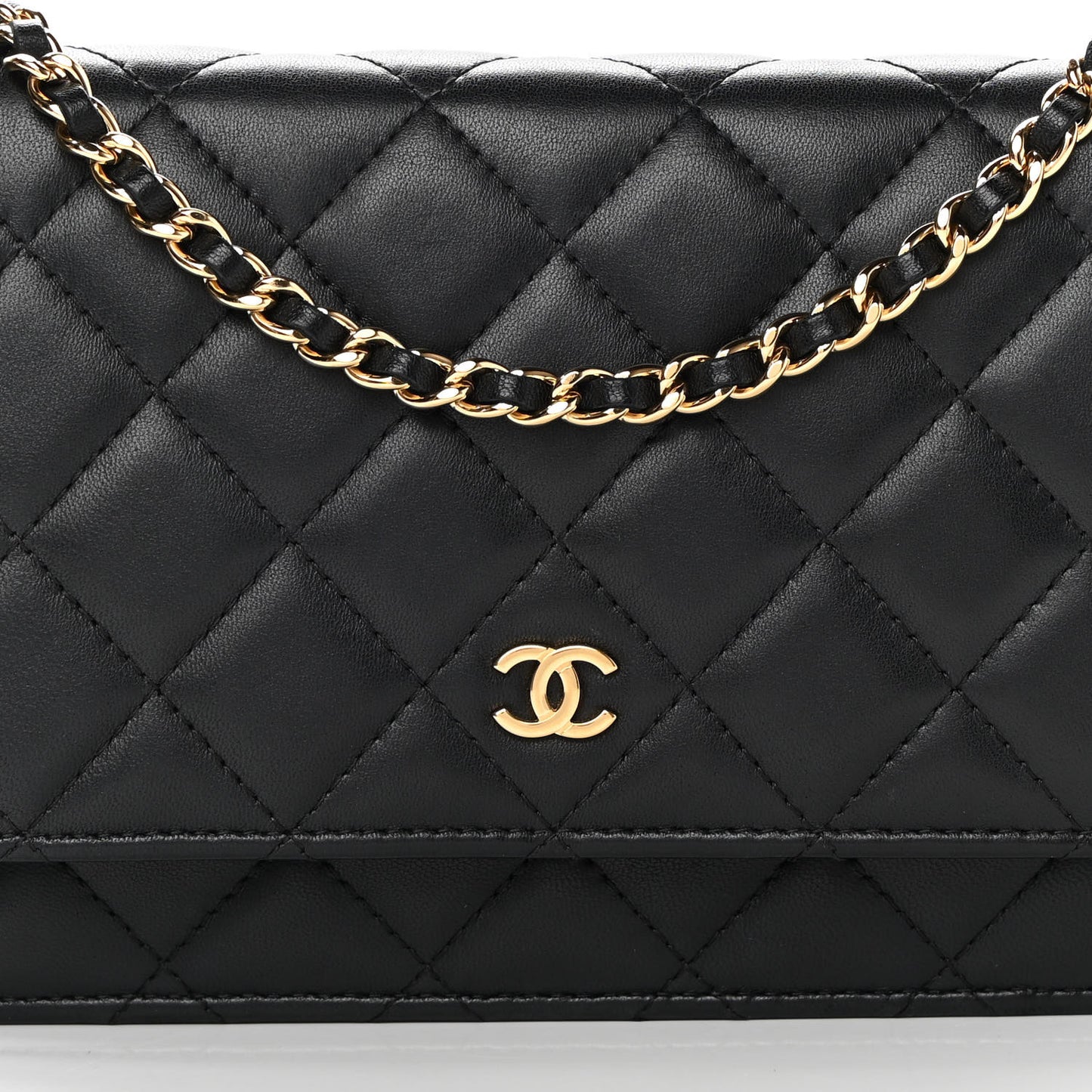 Lambskin Quilted Wallet On Chain WOC Black