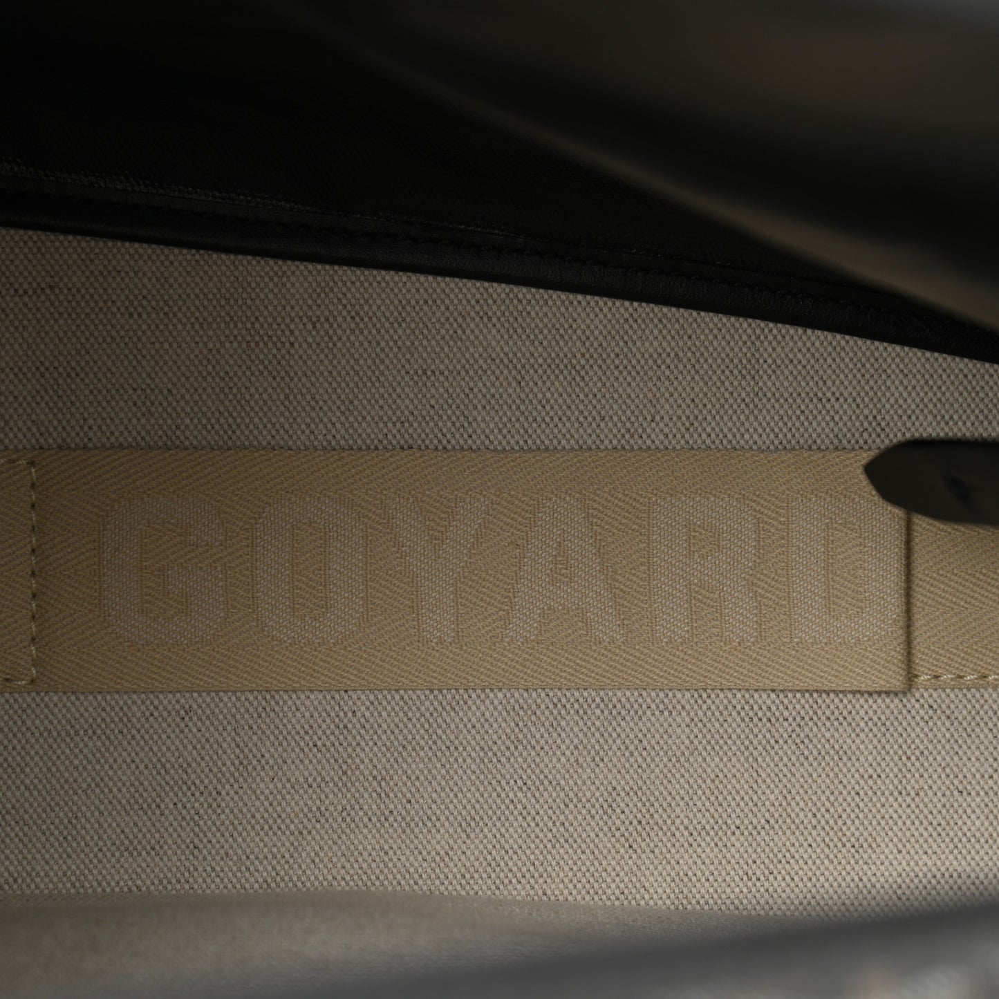 Goyardine Bellechasse PM Black