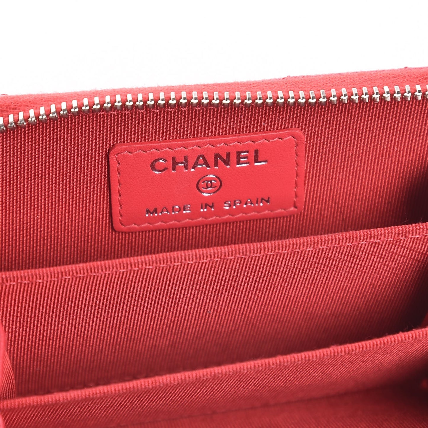 Caviar Chevron Quilted Zip Coin Purse Light Red