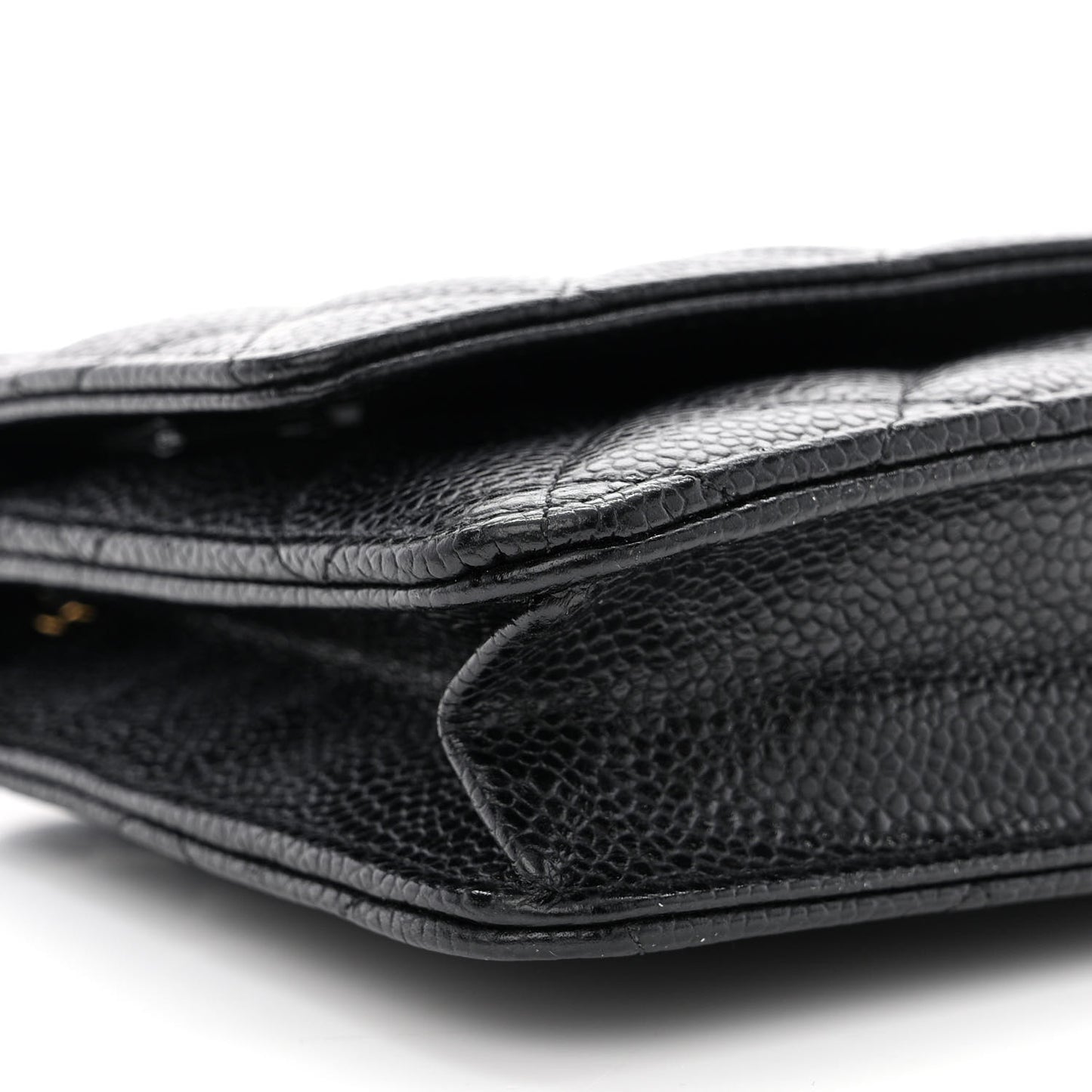 Caviar Quilted Wallet on Chain WOC Black