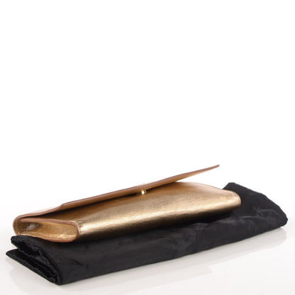 Saint Laurent Metallic Goatskin Small Belle De Jour Clutch Gold 4 of 7