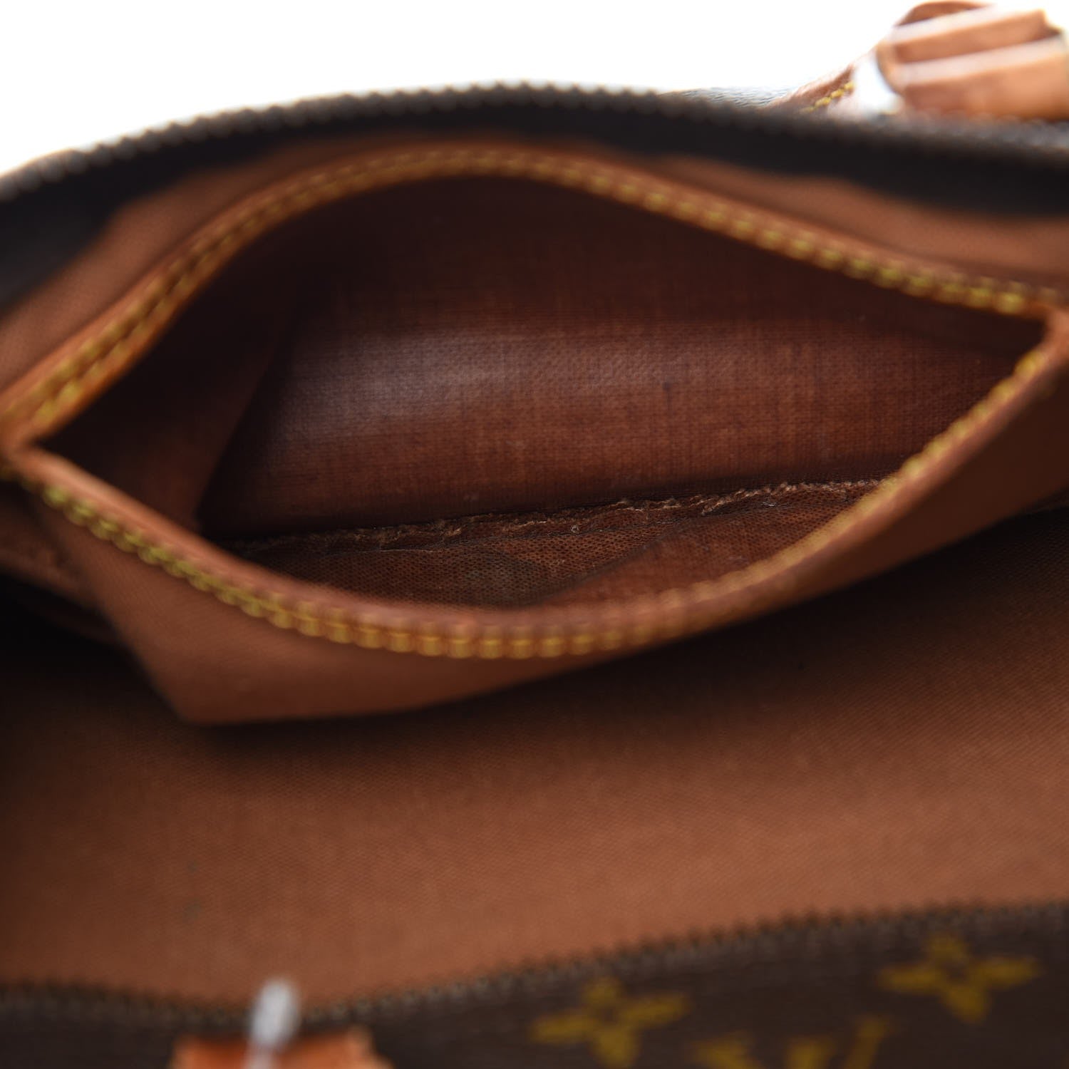 Louis Vuitton Monogram Speedy 40 30 of 32
