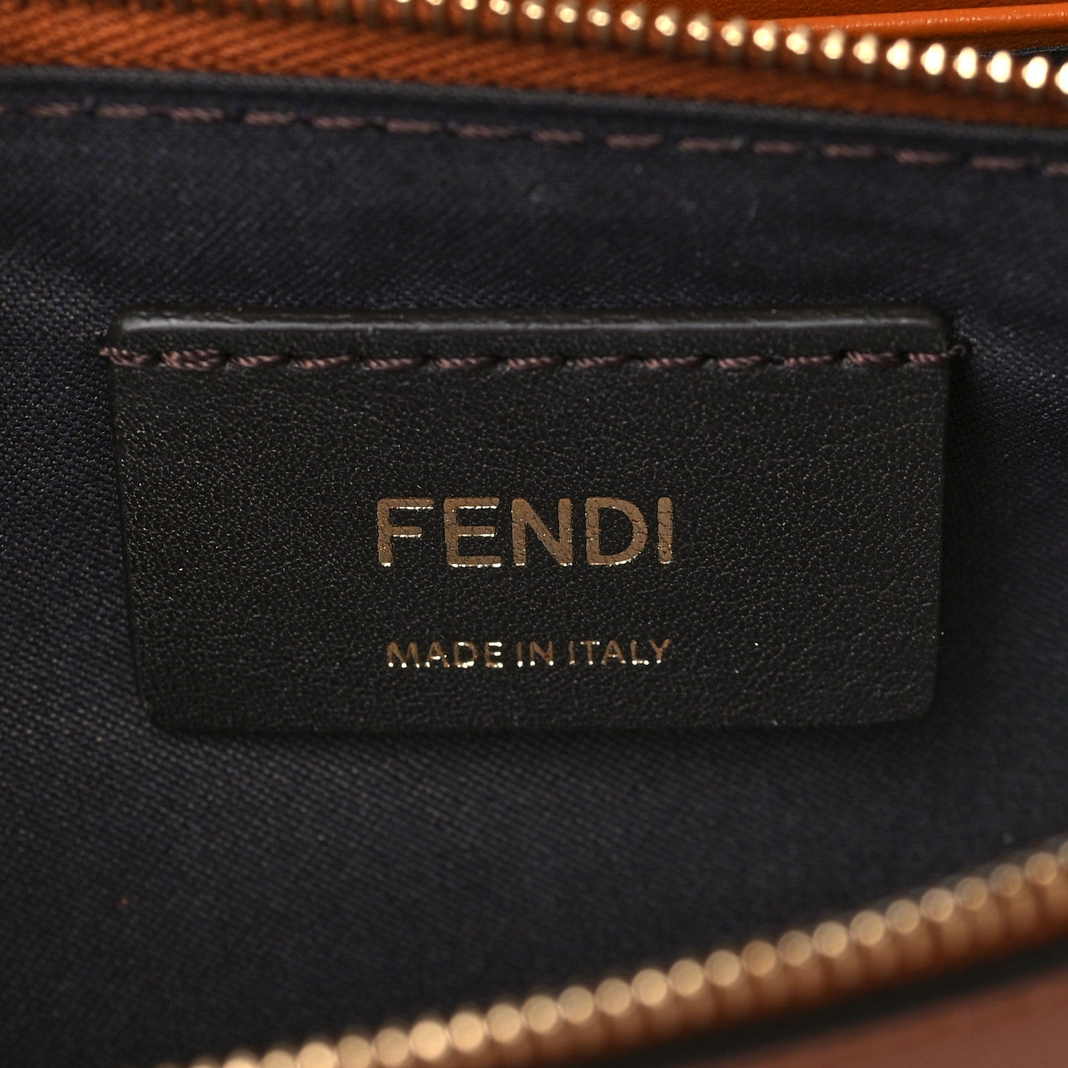 Fendi Vitello King Tamponato Logo Embossed Medium Wallet On Chain Cuoio 6 of 7