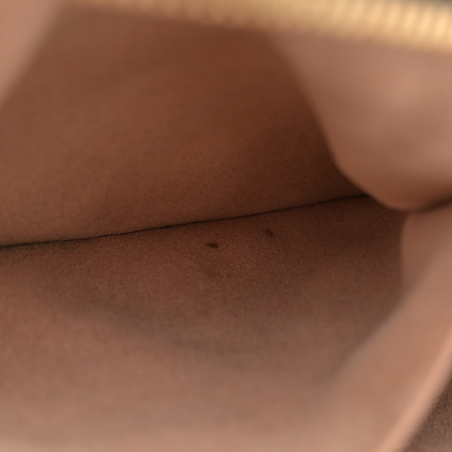 Monogram Matelasse Diagonal Small GG Marmont Chain Shoulder Bag Beige Black