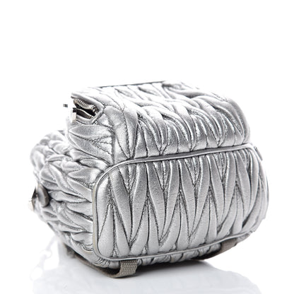Miu Miu Metallic Nappa Matelasse Lux Mini Backpack Cromo 4 of 10